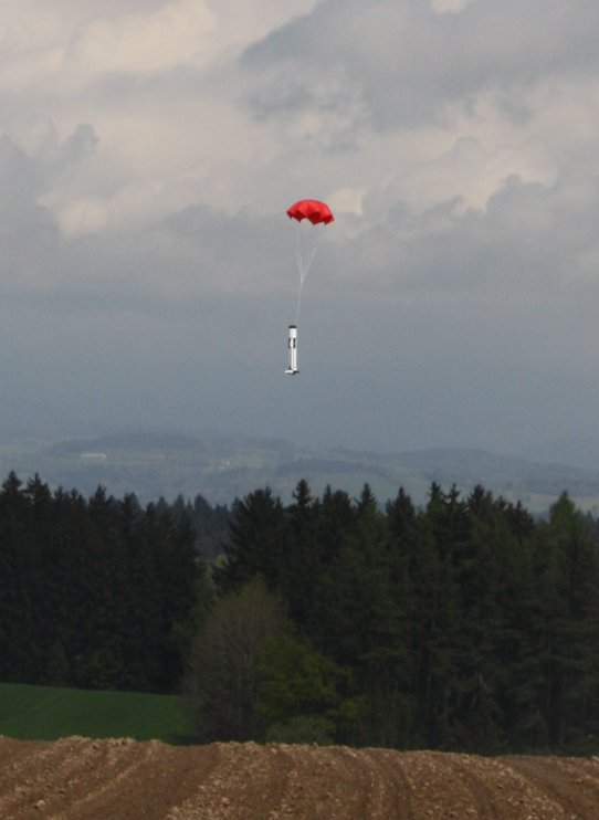 img_0468 maketa  saturn 1b  na motor 250 ns - navrat wr